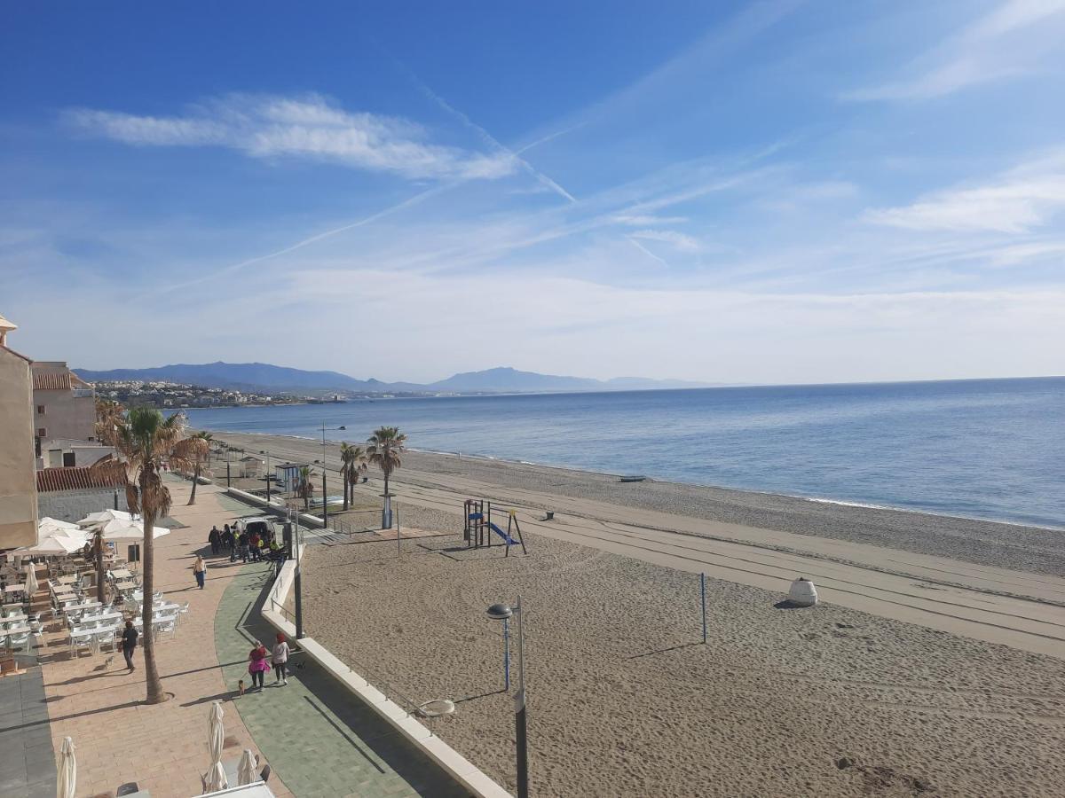 Primera Linea De Playa A 10 Min Estepona San Luis de Sabinillas Luaran gambar