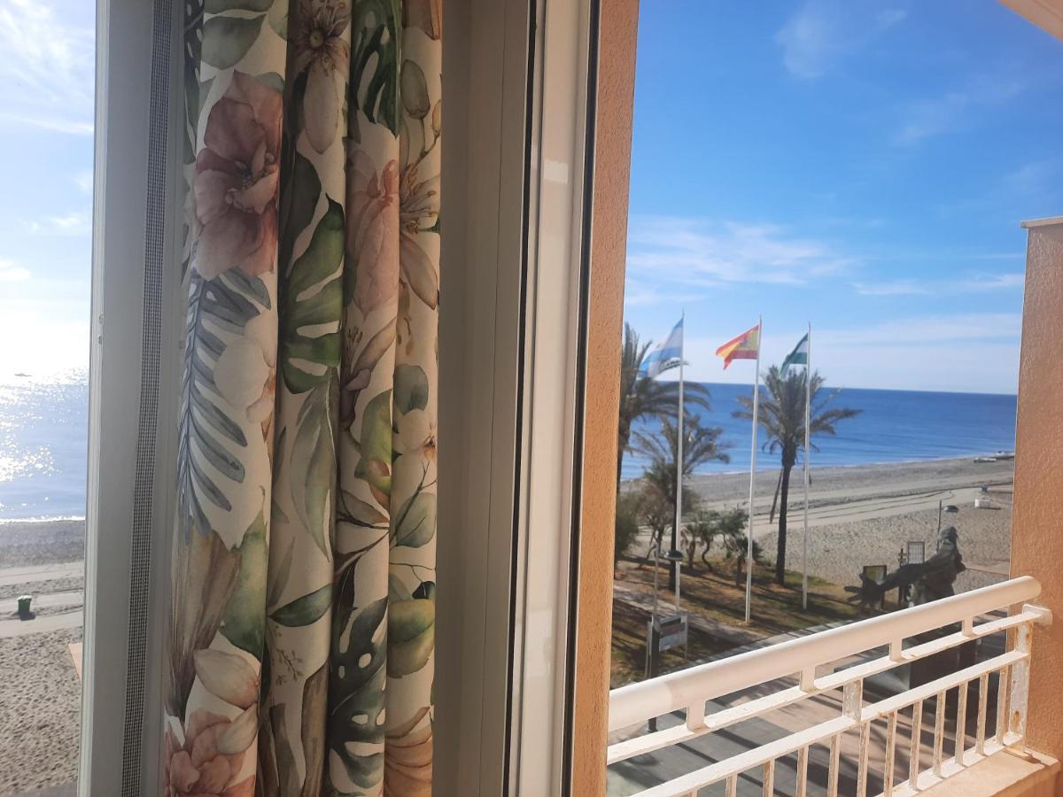 Primera Linea De Playa A 10 Min Estepona San Luis de Sabinillas Luaran gambar