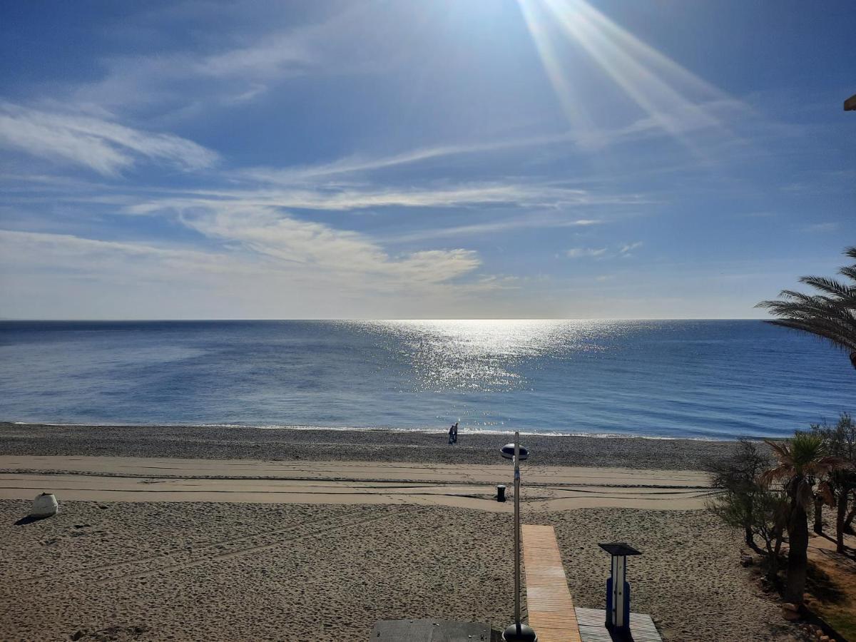 Primera Linea De Playa A 10 Min Estepona San Luis de Sabinillas Luaran gambar